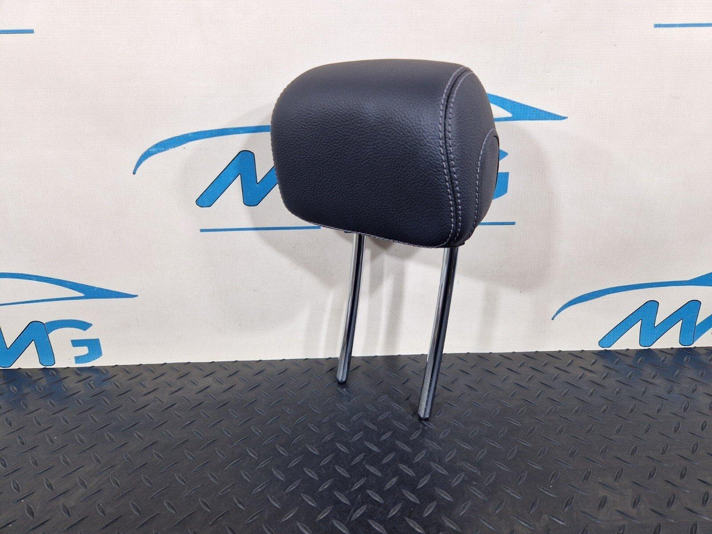 14-21 MERCEDES BENZ C200d W205 REAR SEAT HEAD REST FITS LEFT & RIGHT A2059702950