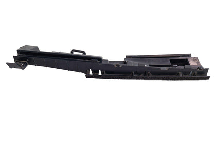 15-22 BMW X1 LEFT SIDE SILL SKIRT MOUNT BRACKET 7332333