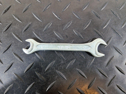 12-17 AUDI Q5 S-LINE FLY GENUINE OEM WHEEL BRACE SPANNER WRENCH KIT 8N0012218