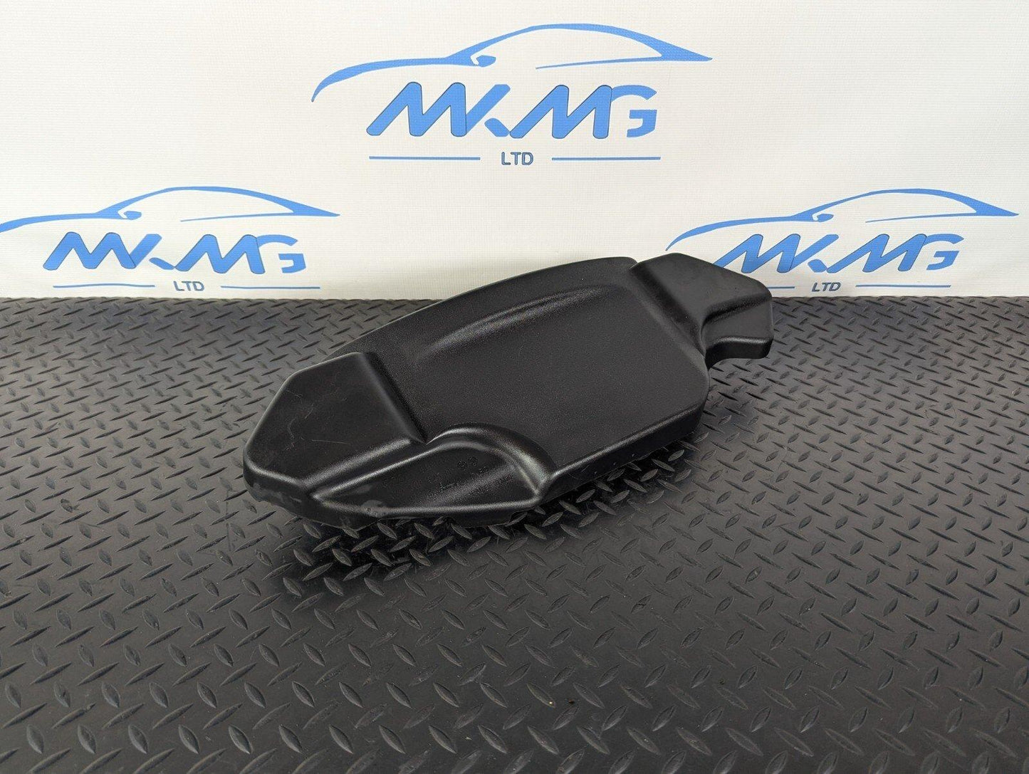 10-17 AUDI A8 4H 4.2 INTAKE MANIFOLD COVER 079103925N