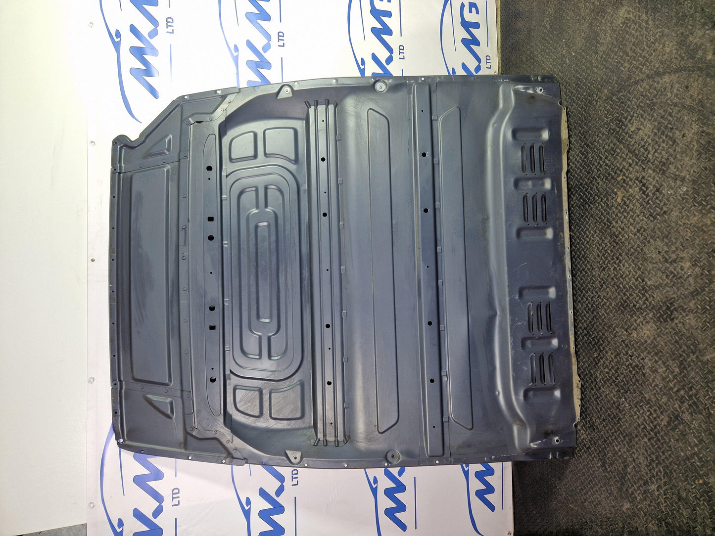 Mercedes-Benz Sprinter W907 2.1CDI Genuine Bulkhead Partition