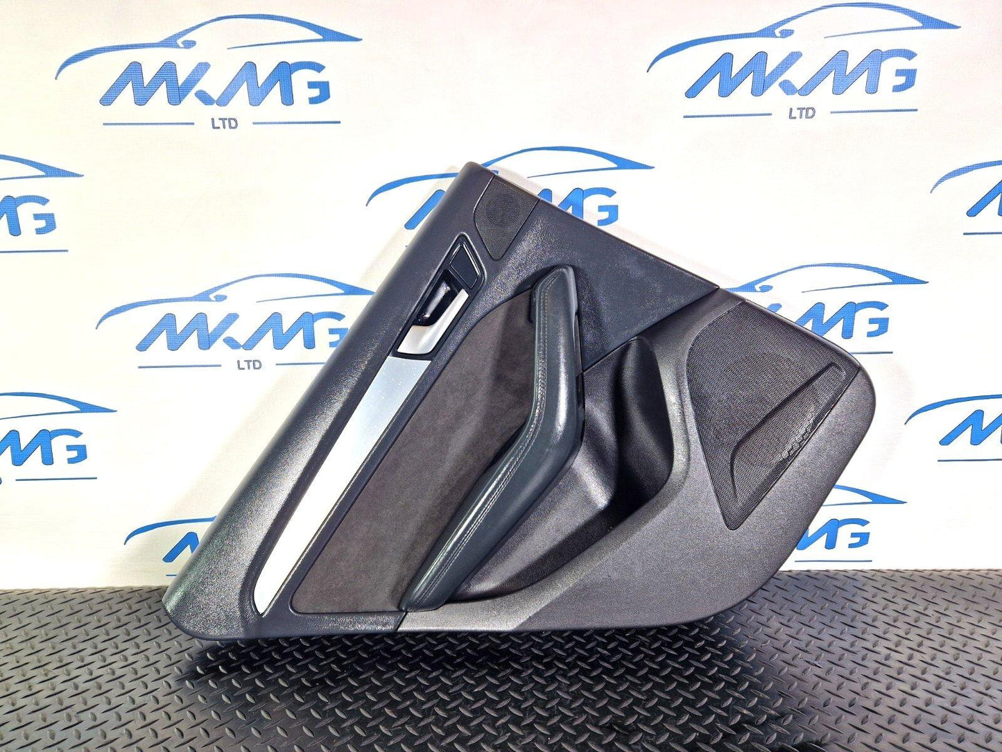 12-17 AUDI Q5 S-LINE GENUINE OEM REAR LEFT COMPLETE DOOR CARD PANEL 8R0839019