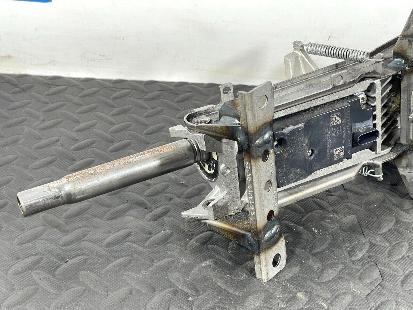 16-19 AUDI A4 B9 AVANT GENUINE STEERING COLUMN ASSEMBLY 8W0419065