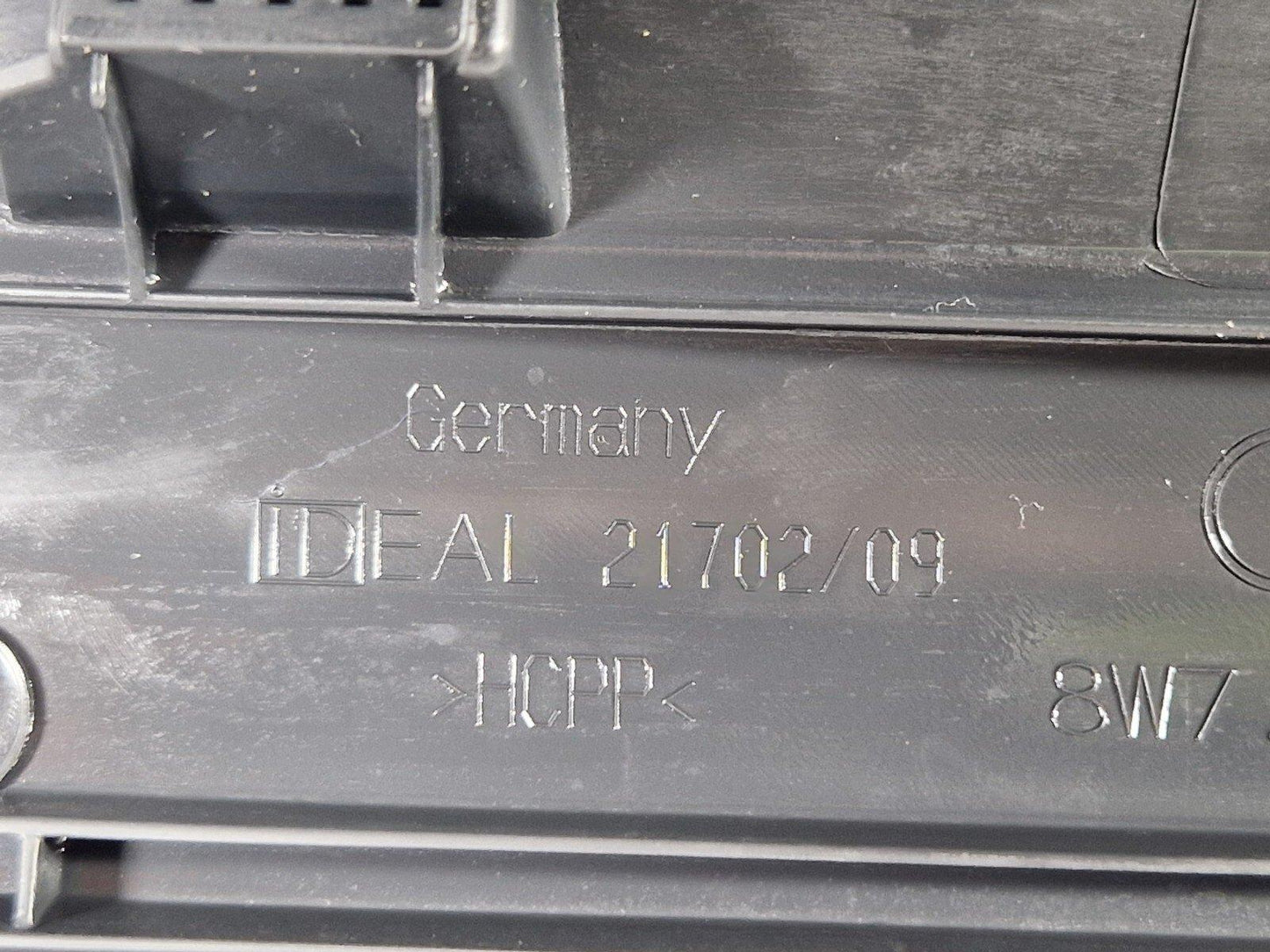 16-24 AUDI A5 F5 CABRIOLET FRONT RIGHT INTERIOR STEP TRIM 8W7853906A