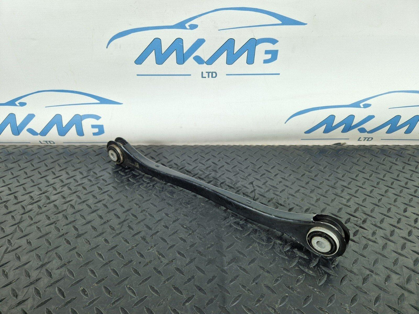 16-19 AUDI A4 B9 GENUINE REAR LEFT N/S TRAILING CONTROL ARM 8W0501529D