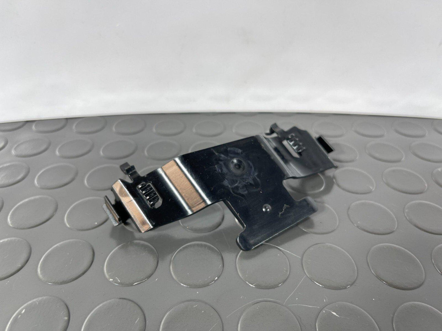 16-19 AUDI A4 B9 ESTATE GENUINE FRONT RIGHT B PILLAR SEAT BELT GUIDE 8W0867192