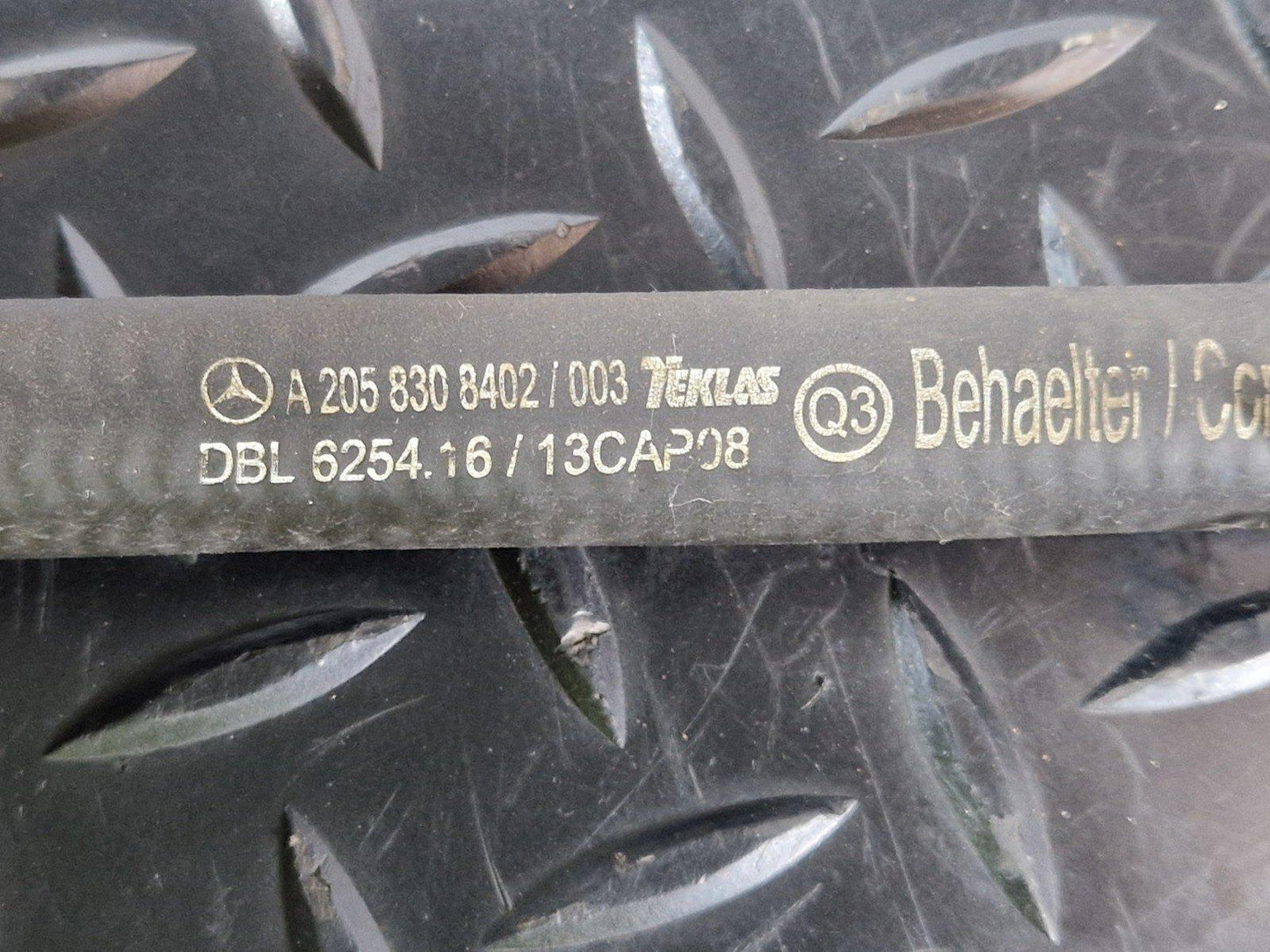 16-22 MERCEDES BENZ X253 WATER COOLING PIPE HOSE LINE A2058308402