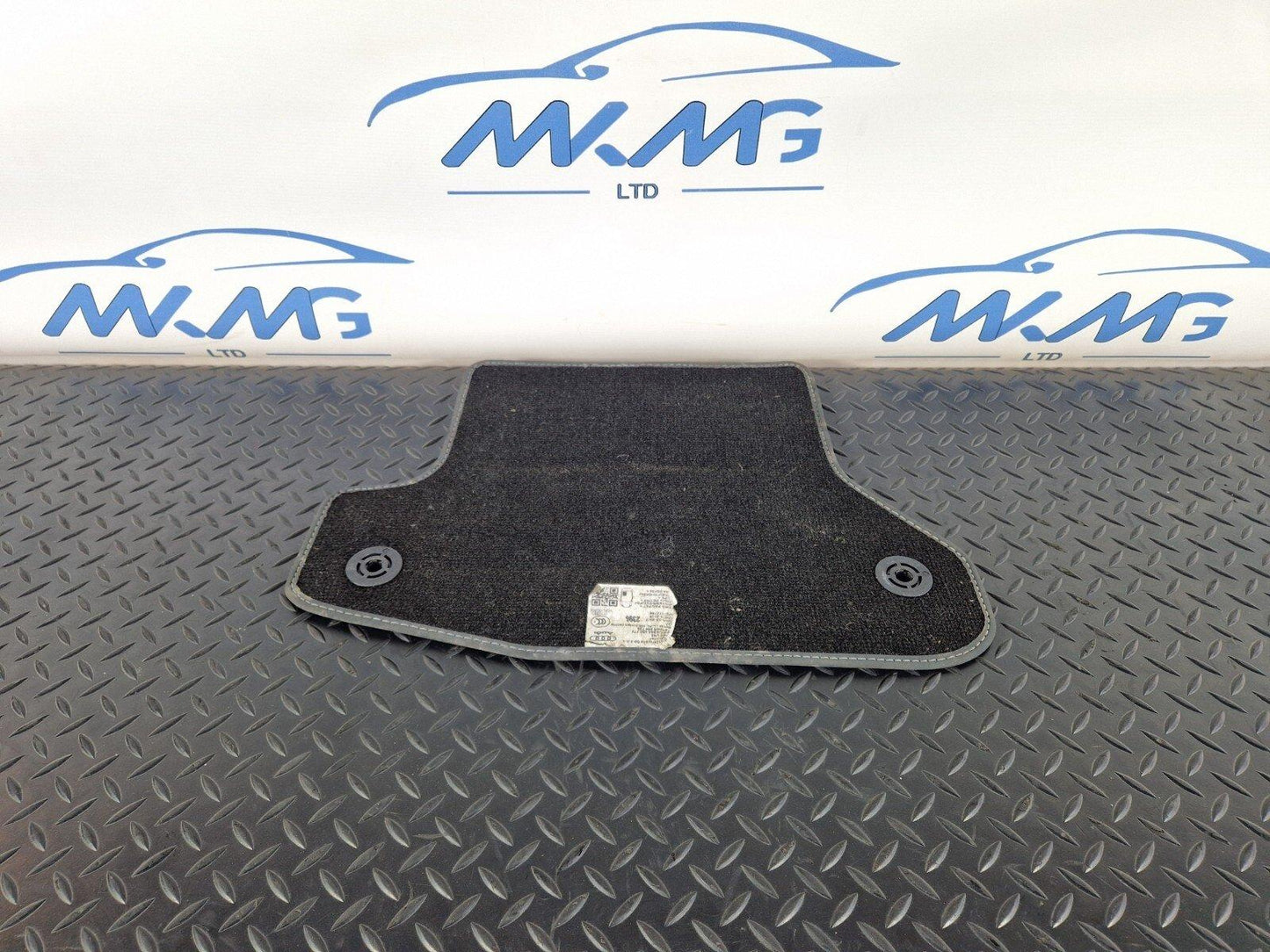 17-20 AUDI A5  REAR FLOOR MAT SET (2x) 8W6864450