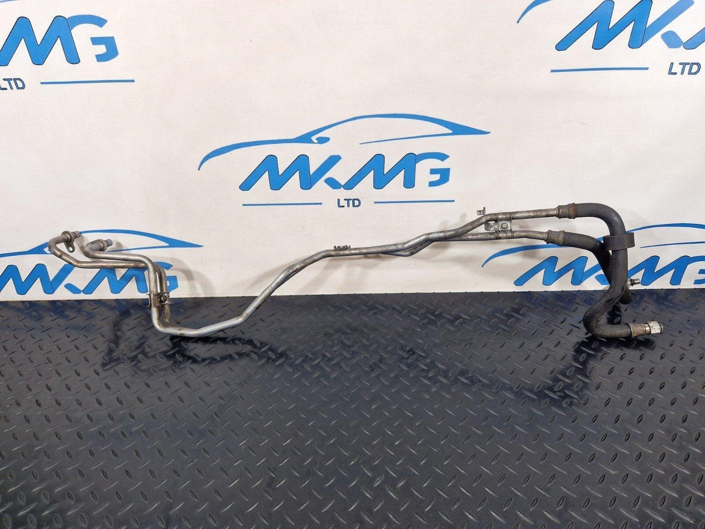 14-21 MERCEDES C300h W205 GEARBOX TRANSMISSION OIL LINE A6511806030 A6511805930