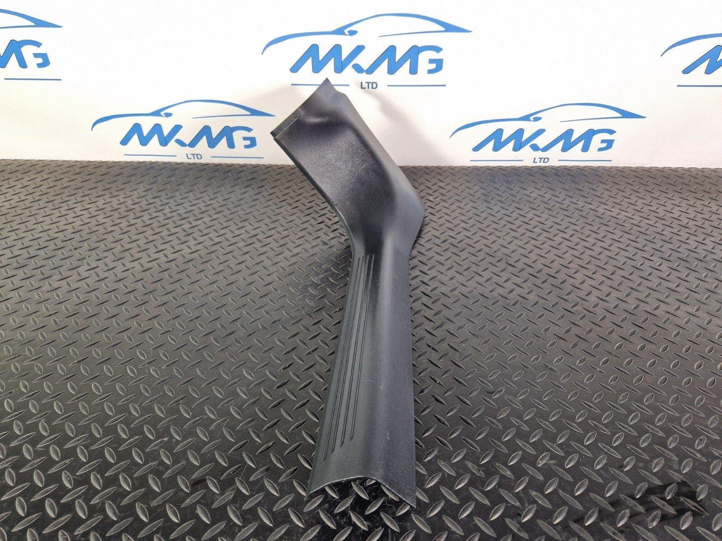 MERCEDES A-CLASS W177 FRONT LEFT LOWER SIDE SILL COVER TRIM PANEL A1776802300