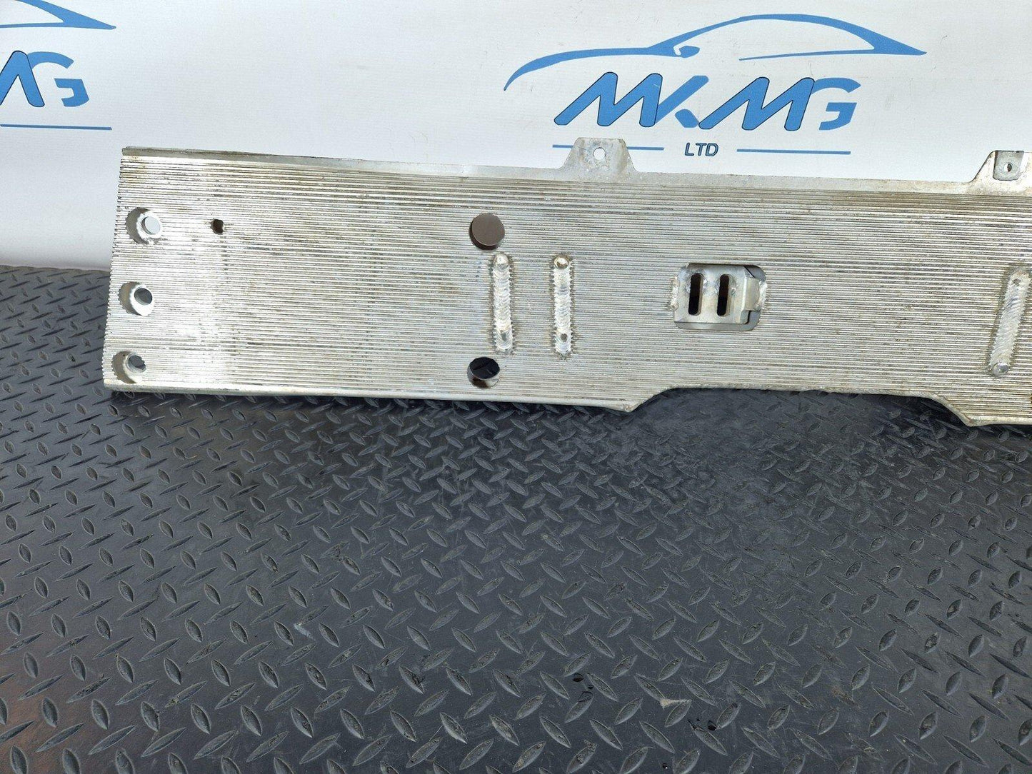 11-19 MERCEDES BENZ ML W166  GEARBOX MOUNT SUPPORT BRACKET A1662410047