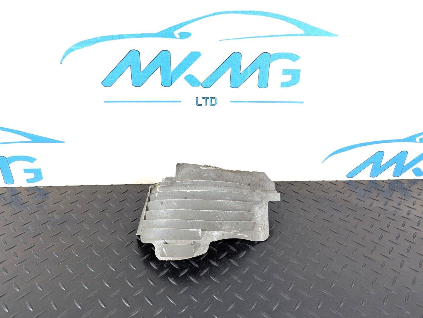 12-17 AUDI Q5 S-LINE GENUINE REAR RIGHT SPRING RUBBER COVER GUARD 8R0511540C