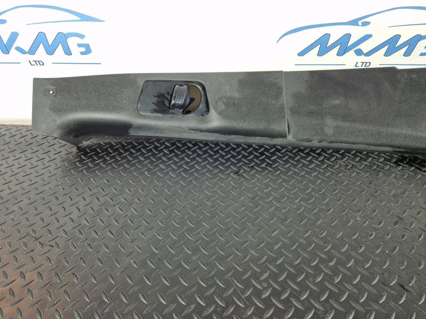 18-ON MERCEDES BENZ SPRINTER W907 OEM DRIVER SIDE B POST INNER TRIM A9106901900