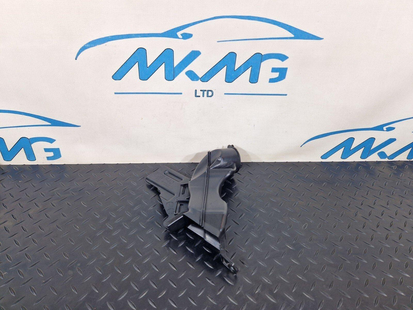 20-24 BMW 1 SERIES F40 ENGINE BULKHEAD COWL TRIM PANEL 7453942