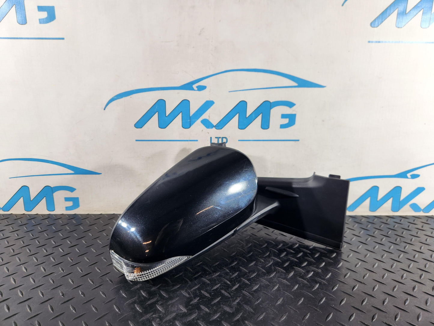 Toyota Yaris P130 Hatchback Left Passenger Side Wing Mirror Genuine E8025614