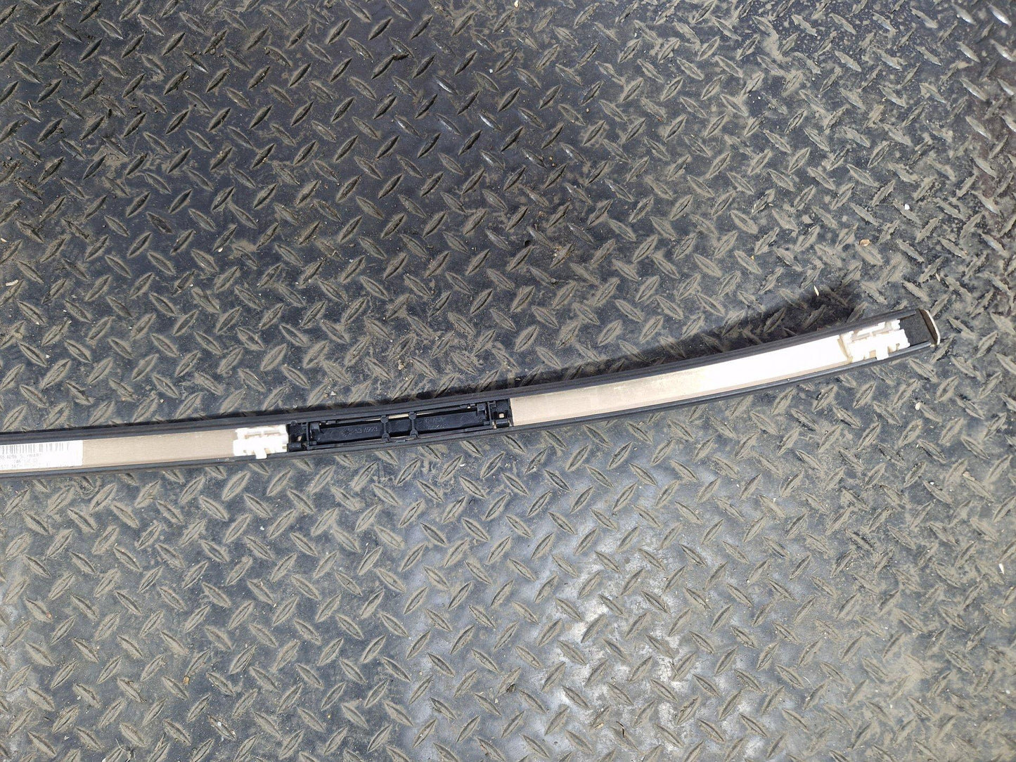 BMW 1 Series F40 Roof Railing Moulding Trim Genuine 7453951 7461830