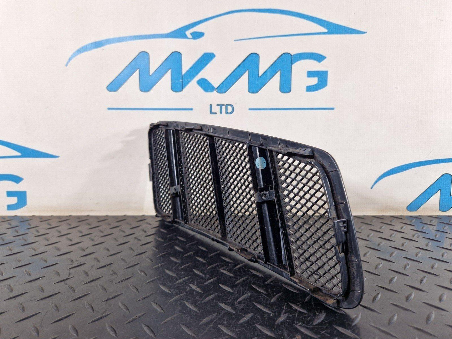 11-19 MERCEDES ML W166 GENUINE BONNET LEFT SIDE N/S AIR INTAKE GRILL A1668800105