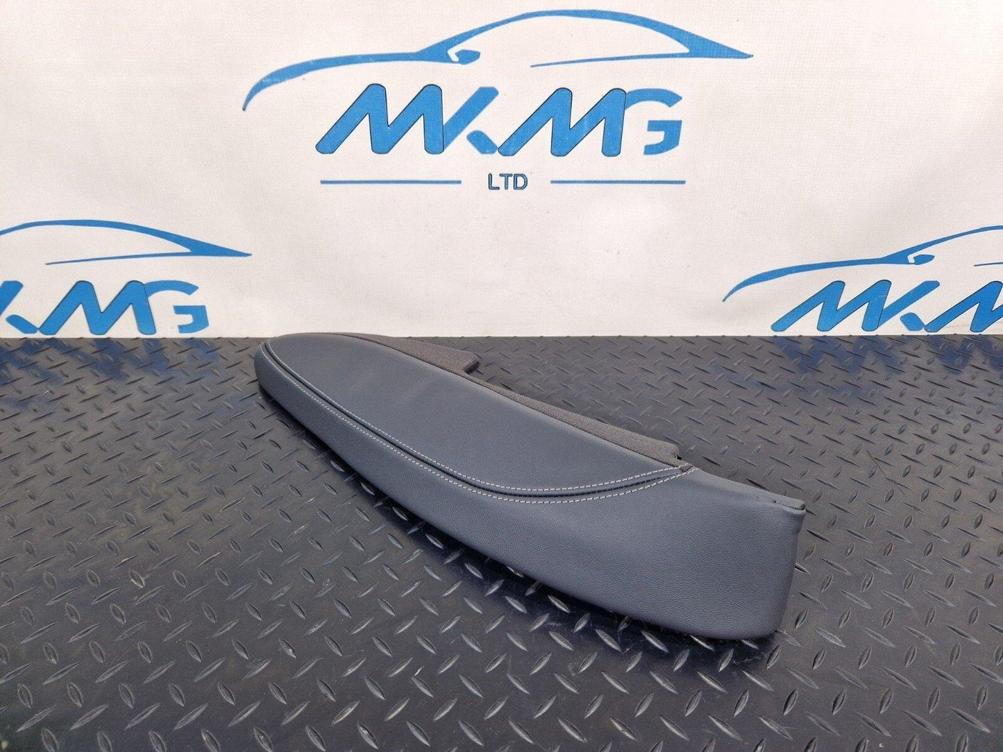 16-24 AUDI A5 F5 GENUINE SEAT TRIM REAR RIGHT 8W785704CGKU
