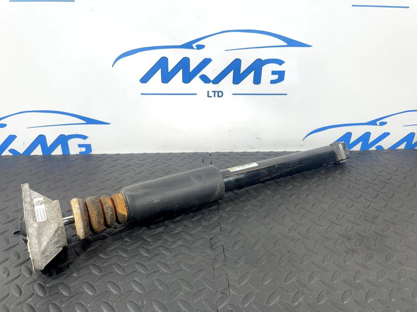 14-21 BMW 2 SERIES F45 F46 GENUINE REAR SHOCK ABSORBER FITS BOTH SIDES 6857465