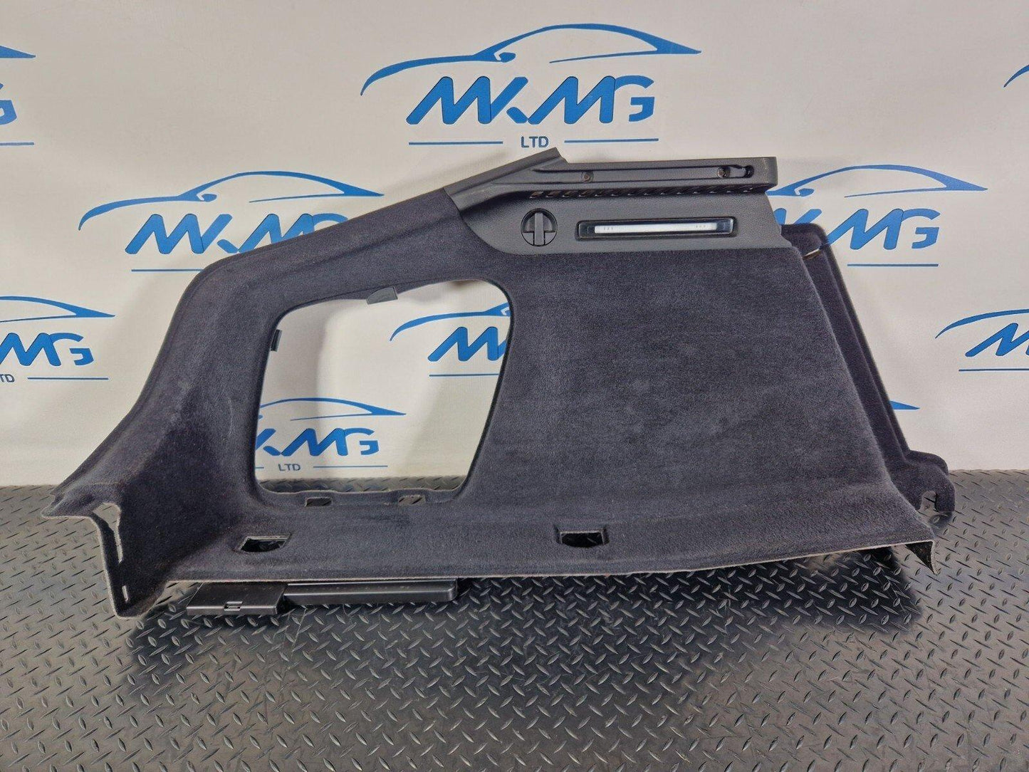 16-23 AUDI A5 F5 SPORTBACK S-LINE BOOT COMPARTMENT PANEL LEFT 8W8863879