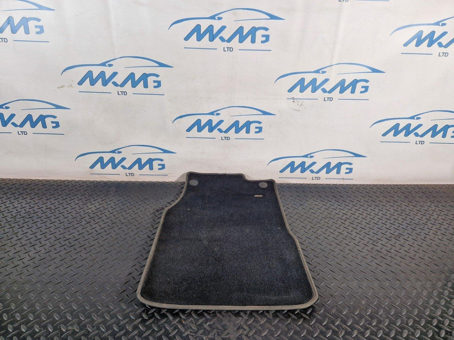 16-19 MERCEDES BENZ ML W166 AMG GENUINE FLOOT MAT SET x4 A1666800648 A1666840803