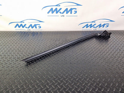 MERCEDES CLA C117 FRONT RIGHT O/S WINDOW SEAL DOOR GASKET SEALING A1177250265