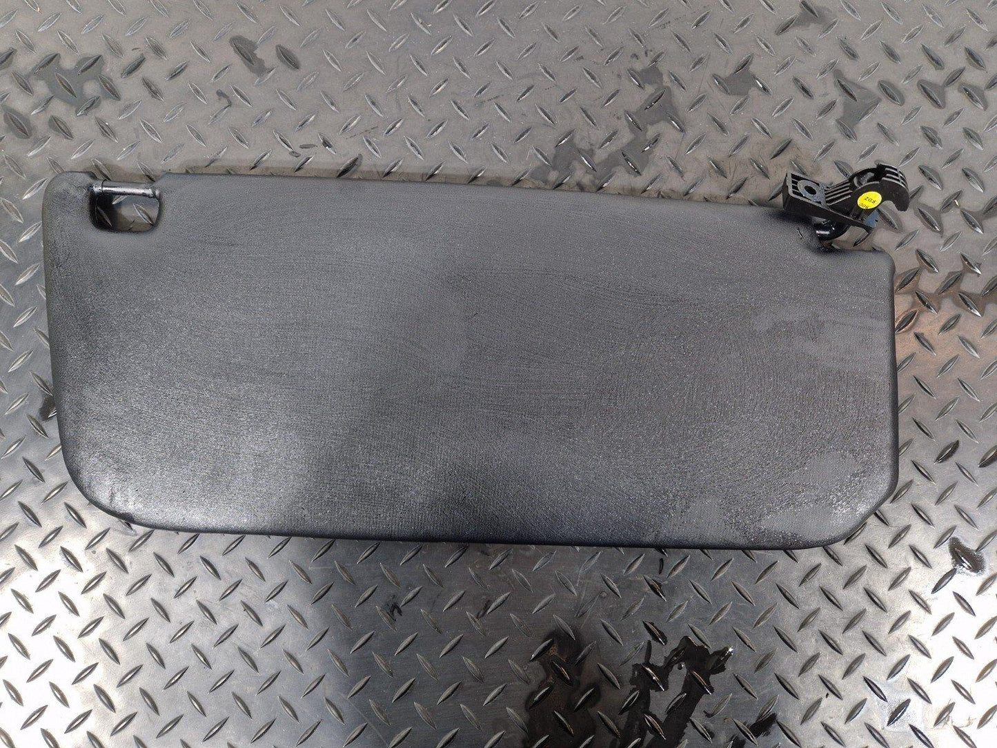 18-ON MERCEDES BENZ SPRINTER W907 PANEL SUNVISOR LEFT BLACK A9108102401