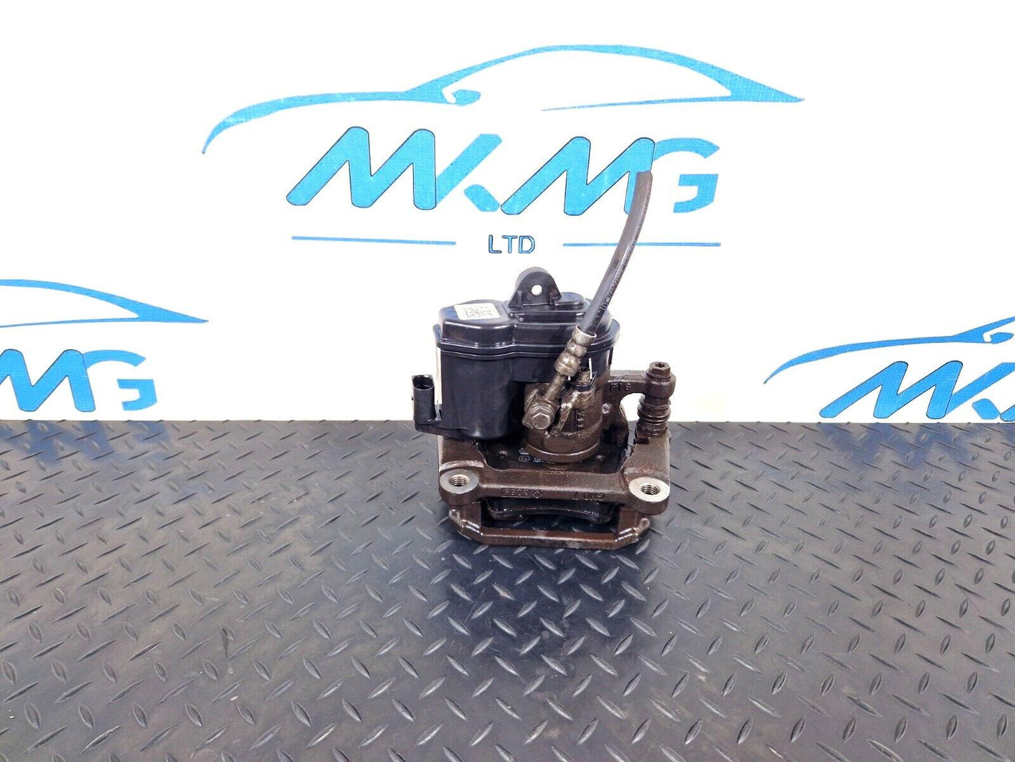 16-24 AUDI A5 F5 OEM BRAKE CALIPER REAR LEFT PASSENGER SIDE 8W0405AT