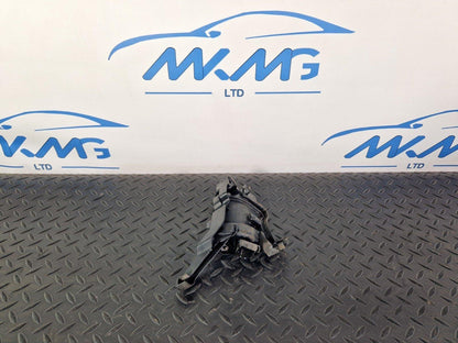 18-ON MERCEDES BENZ A CLASS W177 FRONT LEFT BRAKE HYDRAULIC LINE BRACKET HOLDER