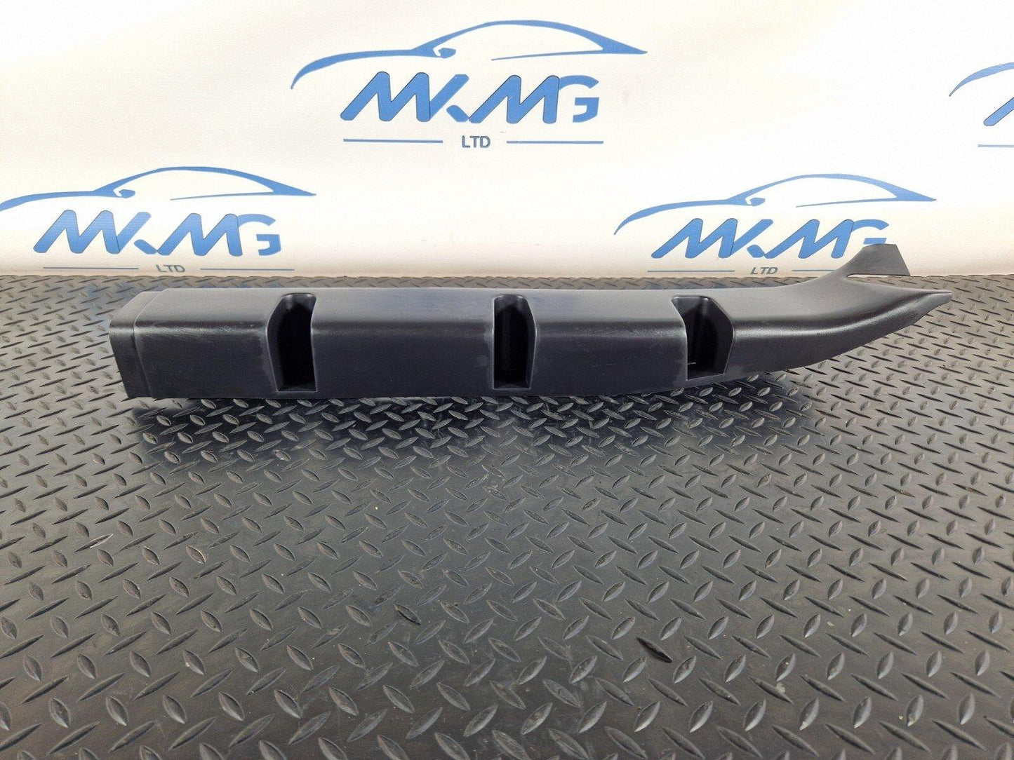 06-17 MERCEDES BENZ SPRINTER W906 OEM CABLE DUCT GUIDE BRACKET A9078211200