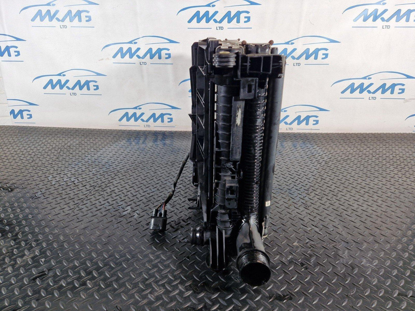 16-20 AUDI Q7 4M 3.0 DIESEL CRT CRTC GENUINE RADIATOR RAD PACK 8W0959455C