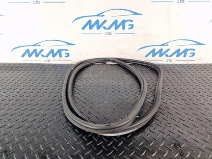 11-18 BMW 6 SERIES F13 GASKET SEAL RUBBER TAILGATE BOOTLID TRUNK 7228502