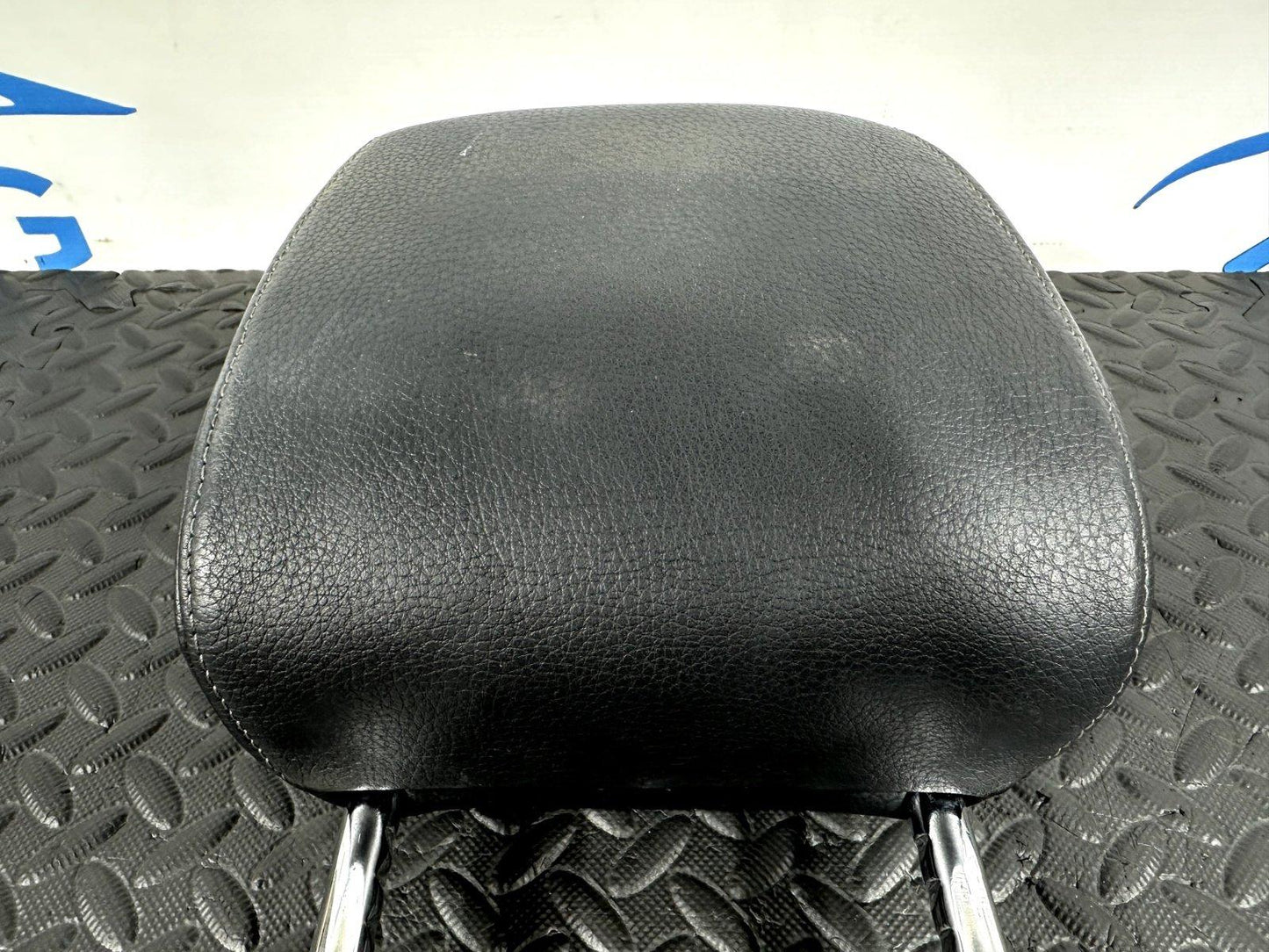 14-21 BMW 2 SERIES GRAN TOURER F45 F46 FRONT RIGHT OR LEFT SIDE HEADREST 3001512