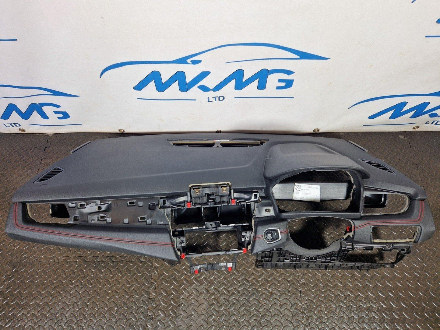 14-21 BMW 2 SERIES F45 F46 GENUINE FRONT COMPLETE  DASHBOARD