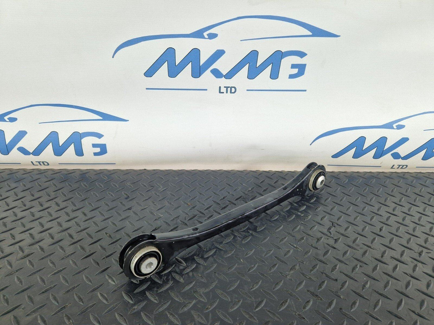 16-19 AUDI A4 AVANT B9 REAR RIGHT OR LEFT CONTROL ARM 4M0505425D 4M0505292D