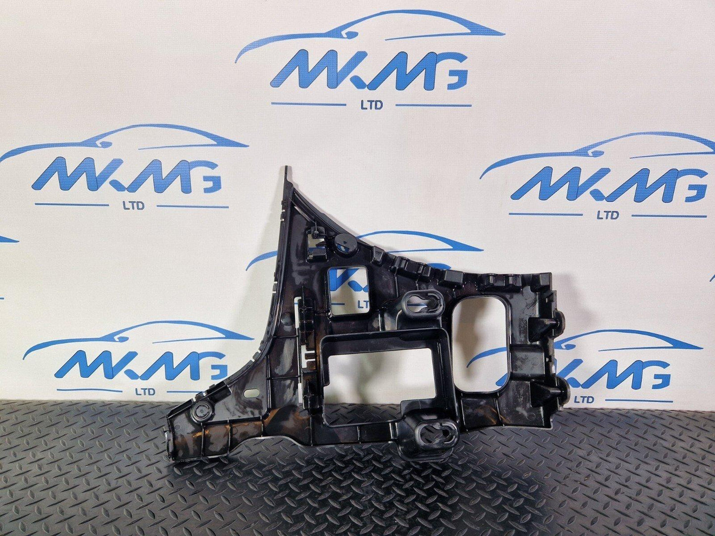14-21 BMW 2 SERIES GRAN TOURER F46 REAR LEFT N/S BUMPER GUIDE BRACKET 7318753