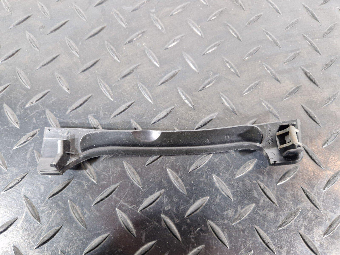 10-18 AUDI A7 4G S-LINE GENUINE BOOT LID LEFT SIDE TRIM INNER PANEL 4G8867607