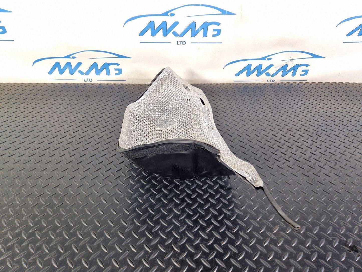 10-18 AUDI A7 4G S-LINE OEM HEAT PROTECTION 4G0804165B