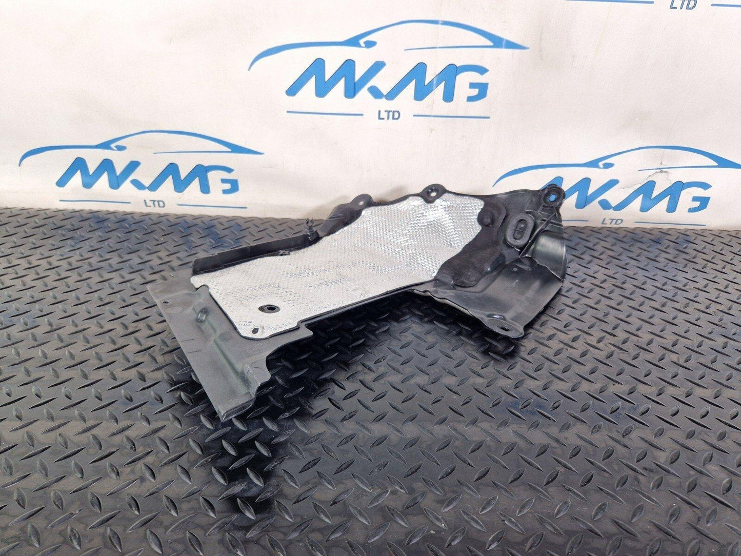 14-21 MERCEDES BENZ C200 W205 2.0L PETROL ENGINE PARTITION SHIELD A2056206001