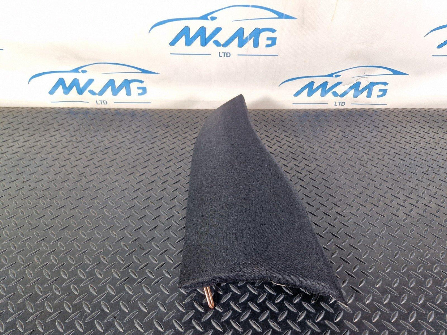 20-24 BMW 1 SERIES F40 REAR RIGHT SEAT SIDE FINISHER TRIM 7492434