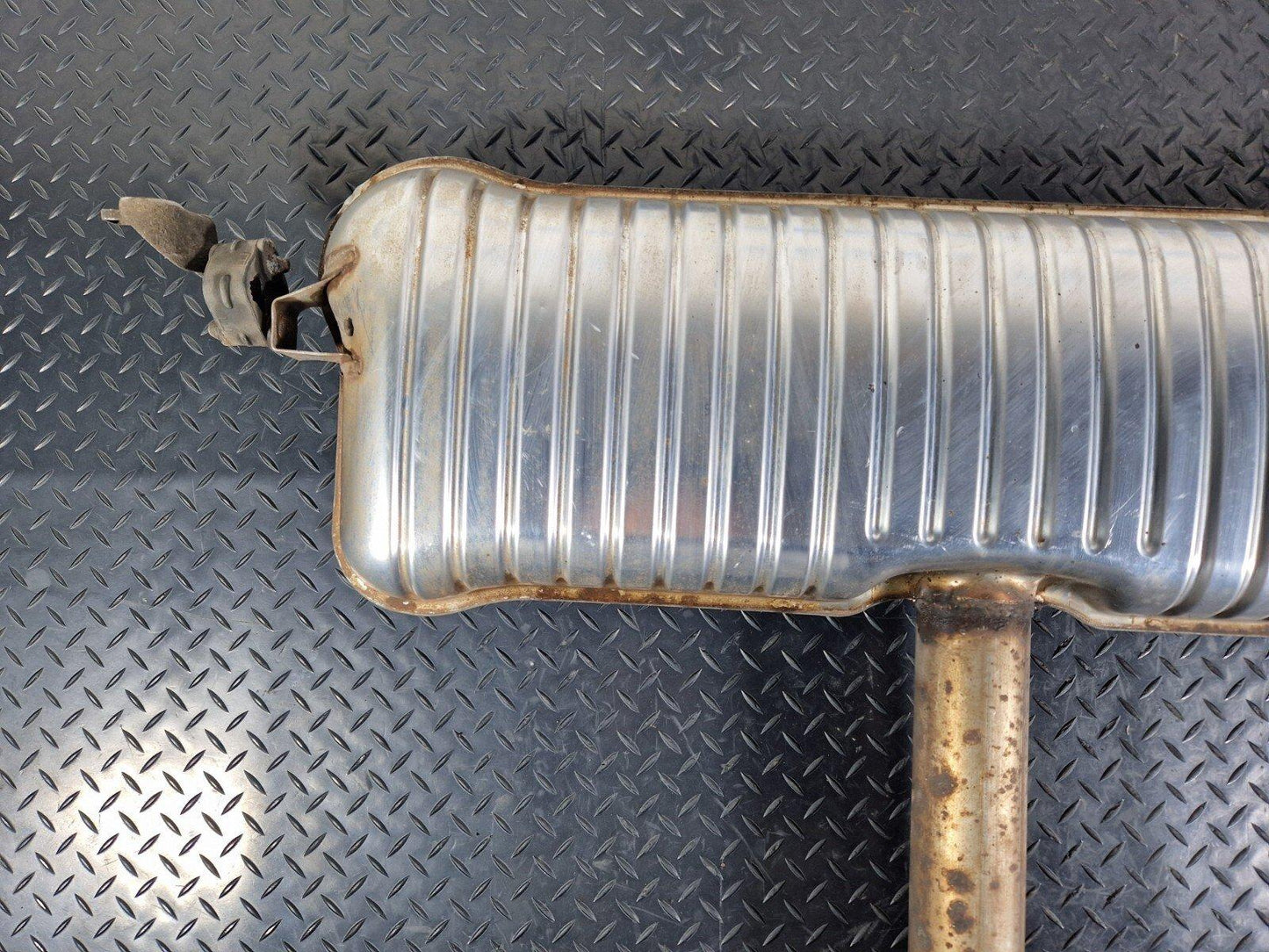 14-21 BMW 2 X1 SERIES F45 F46 F48 GENUINE EXHAUST SILENCER BACK BOX 8577090