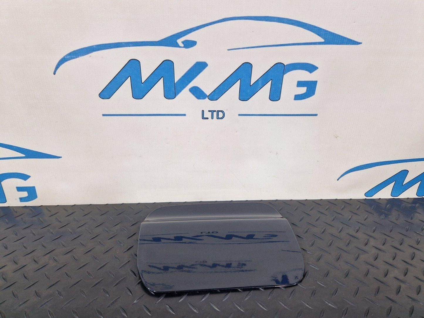 11-18 BMW 6 SERIES F06 GENUINE FUEL TANK FILLER FLAP CAP LID COVER