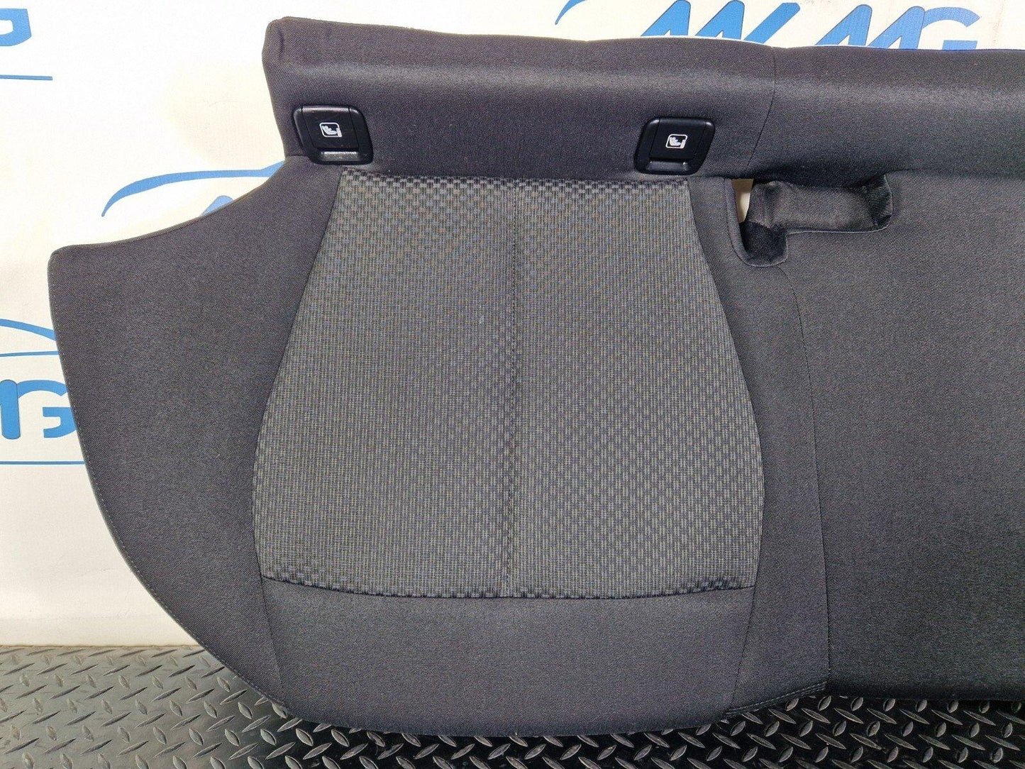 20-24 BMW 1 SERIES F40 GENUINE REAR SEAT LOWER BENCH BASE 7457929