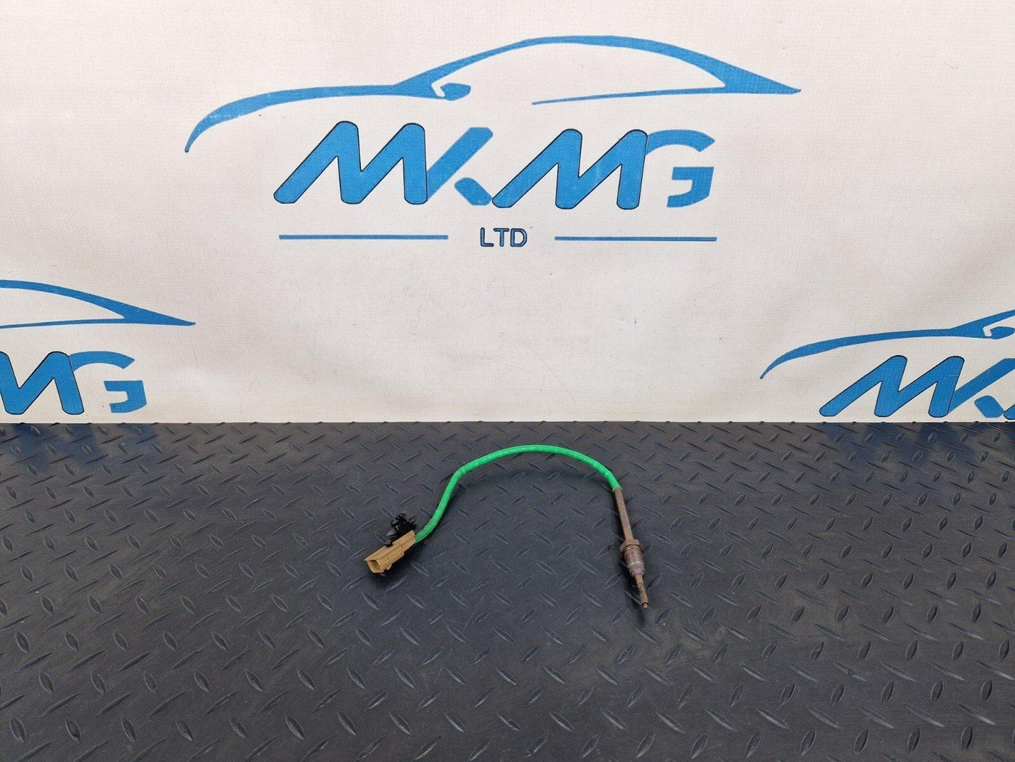 14-21 MERCEDES BENZ C200d W205 OEM EXHAUST TEMPERATURE SENSOR 226408367