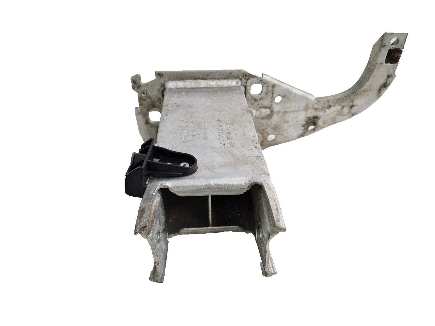 16-19 AUDI A4 B9 SPORT GENUINE FRONT RIGHT BUMPER IMPACT BAR BRACKET 4G0807134F