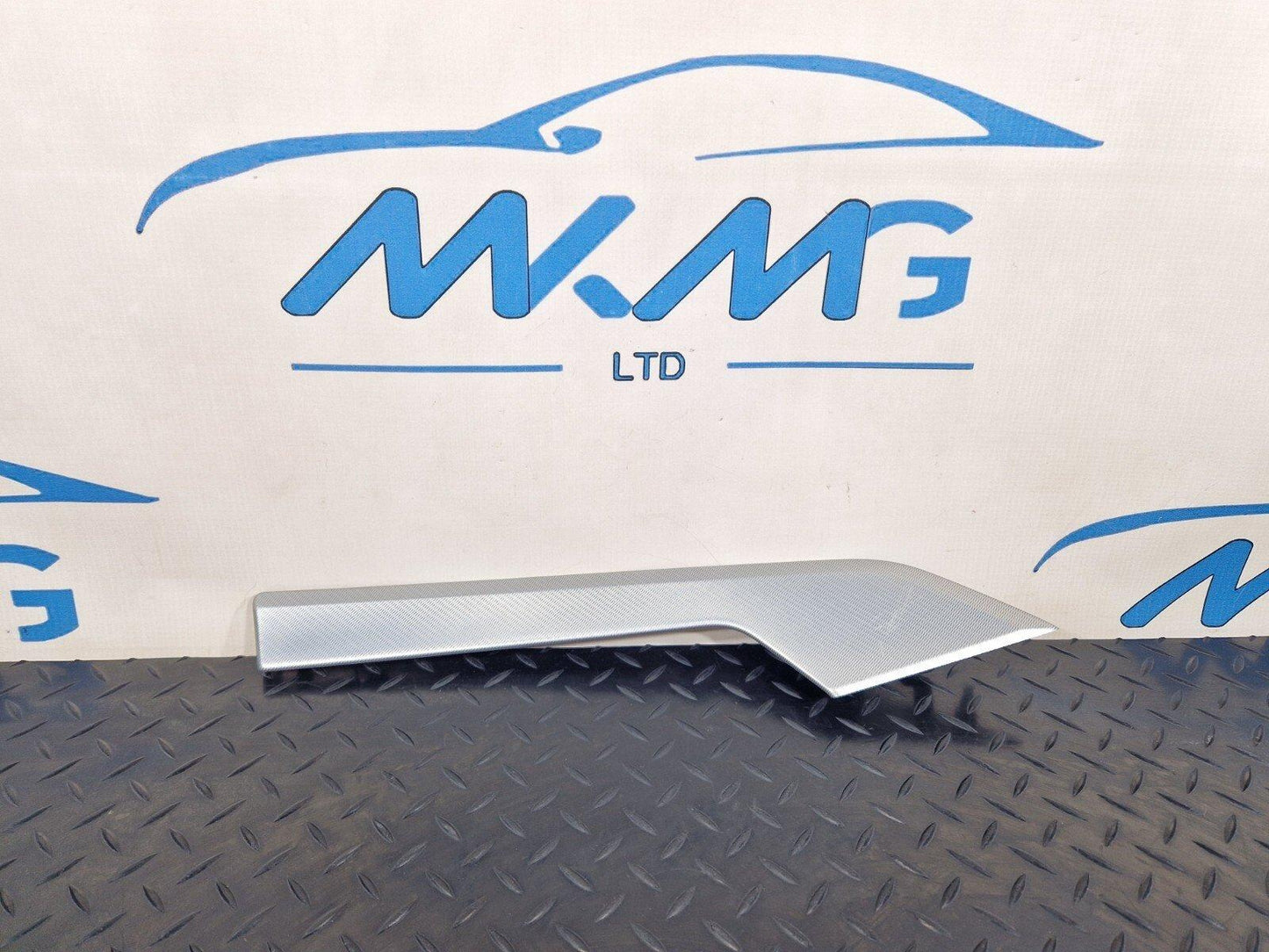 16-19 AUDI A4 B9 GENUINE REAR LEFT PASSENGER DOOR CARD TRIM 8W0867419