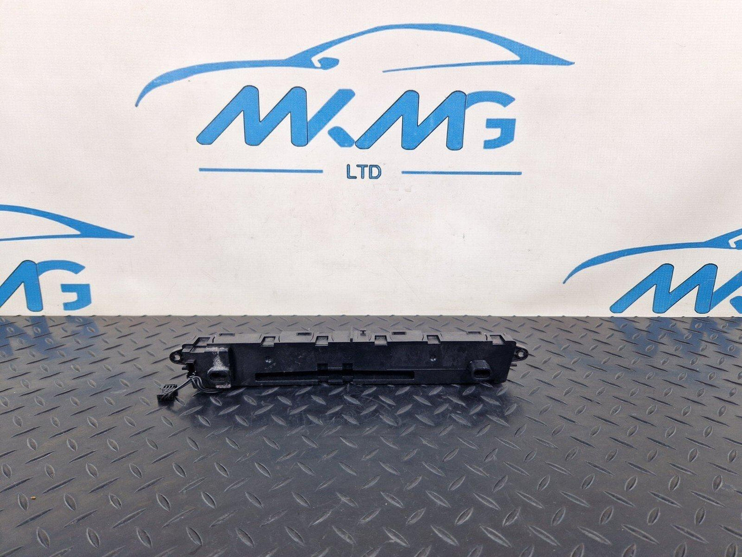 12-18 BMW 3 SERIES F30 F31 CD RADIO PLAYER CONTROL SWITCH UNIT PANEL 6814187