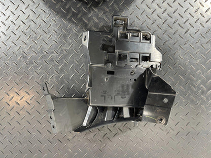 2019-ON  LAND ROVER DISCOVERY L550 REAR LEFT BUMPER BRACKET LK7217E801A
