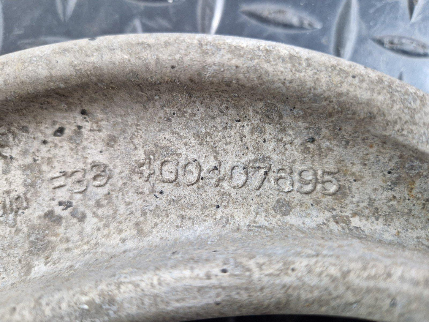 12-18 AUDI A6 C7 OEM GENUINE FRONT RIGHT SIDE LOWER CONTROL ARM 4G0407695