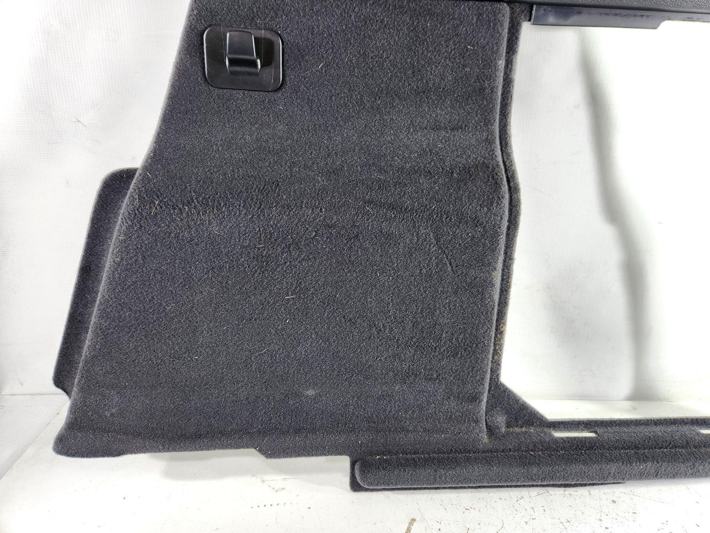 Audi Q5 8R SUV Genuine Rear Inner Quarter Panel Trim 8R0863880A